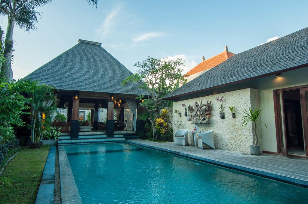 Arwana Estate Villa Seminyak Exteriör bild
