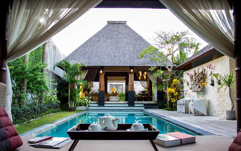 Arwana Estate Villa Seminyak Exteriör bild