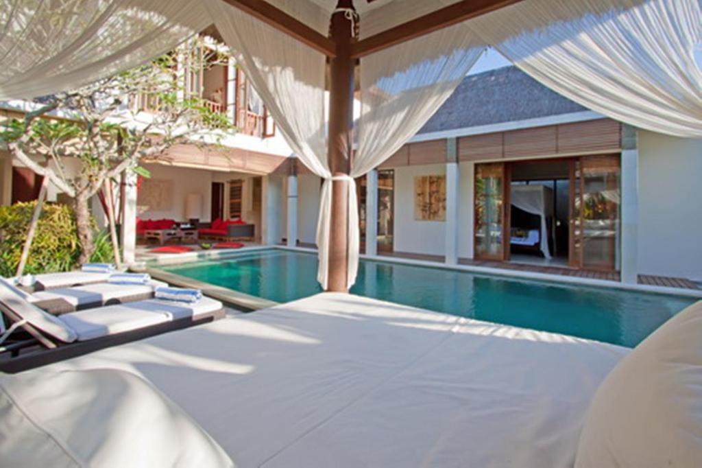 Arwana Estate Villa Seminyak Exteriör bild
