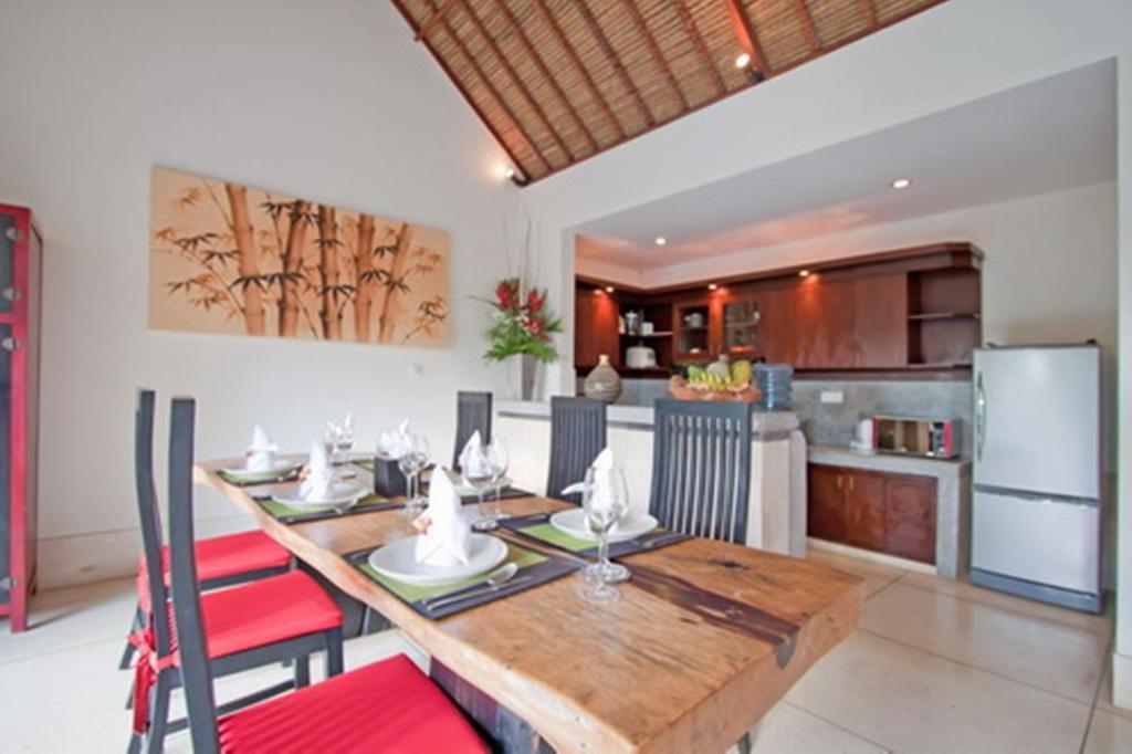 Arwana Estate Villa Seminyak Exteriör bild