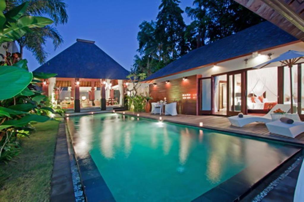 Arwana Estate Villa Seminyak Exteriör bild