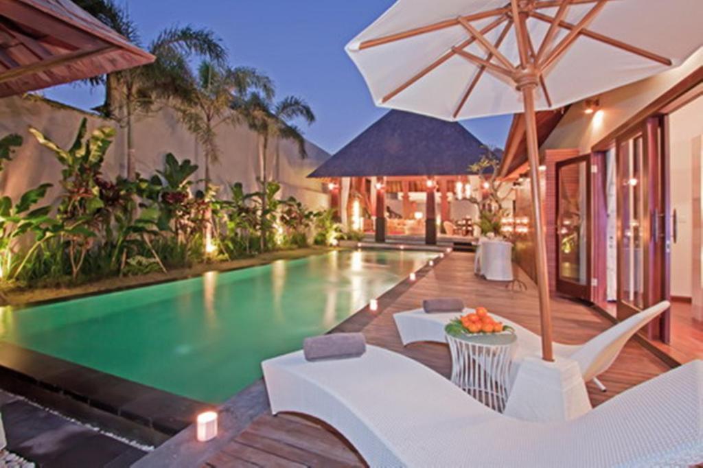 Arwana Estate Villa Seminyak Exteriör bild