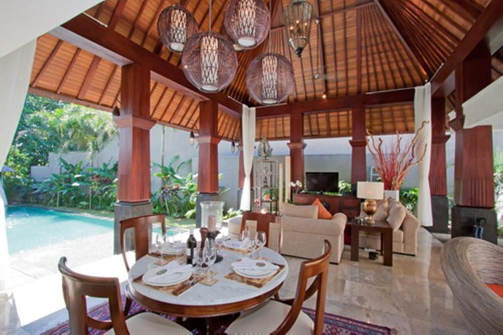 Arwana Estate Villa Seminyak Exteriör bild