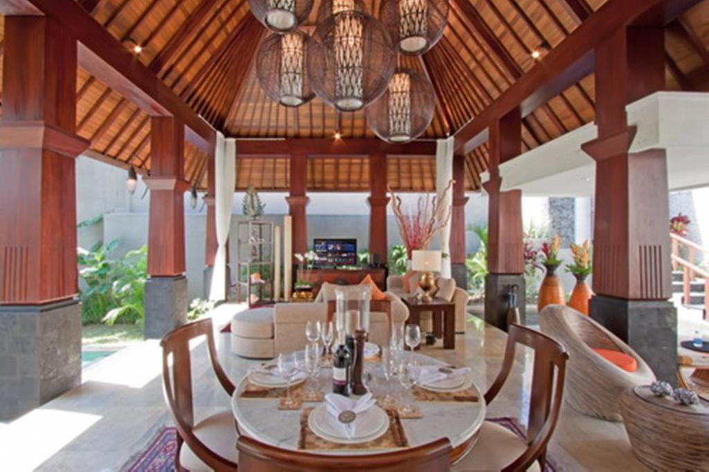 Arwana Estate Villa Seminyak Exteriör bild